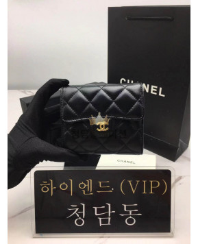 샤넬 클래식 램스킨 플랩 지갑 금장