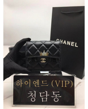 샤넬 클래식 램스킨 플랩 지갑 은장