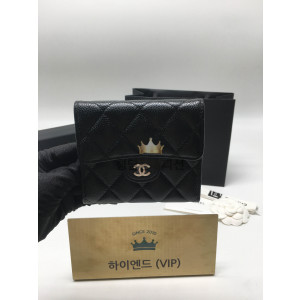 샤넬 클래식 캐비어 플랩 지갑 은장