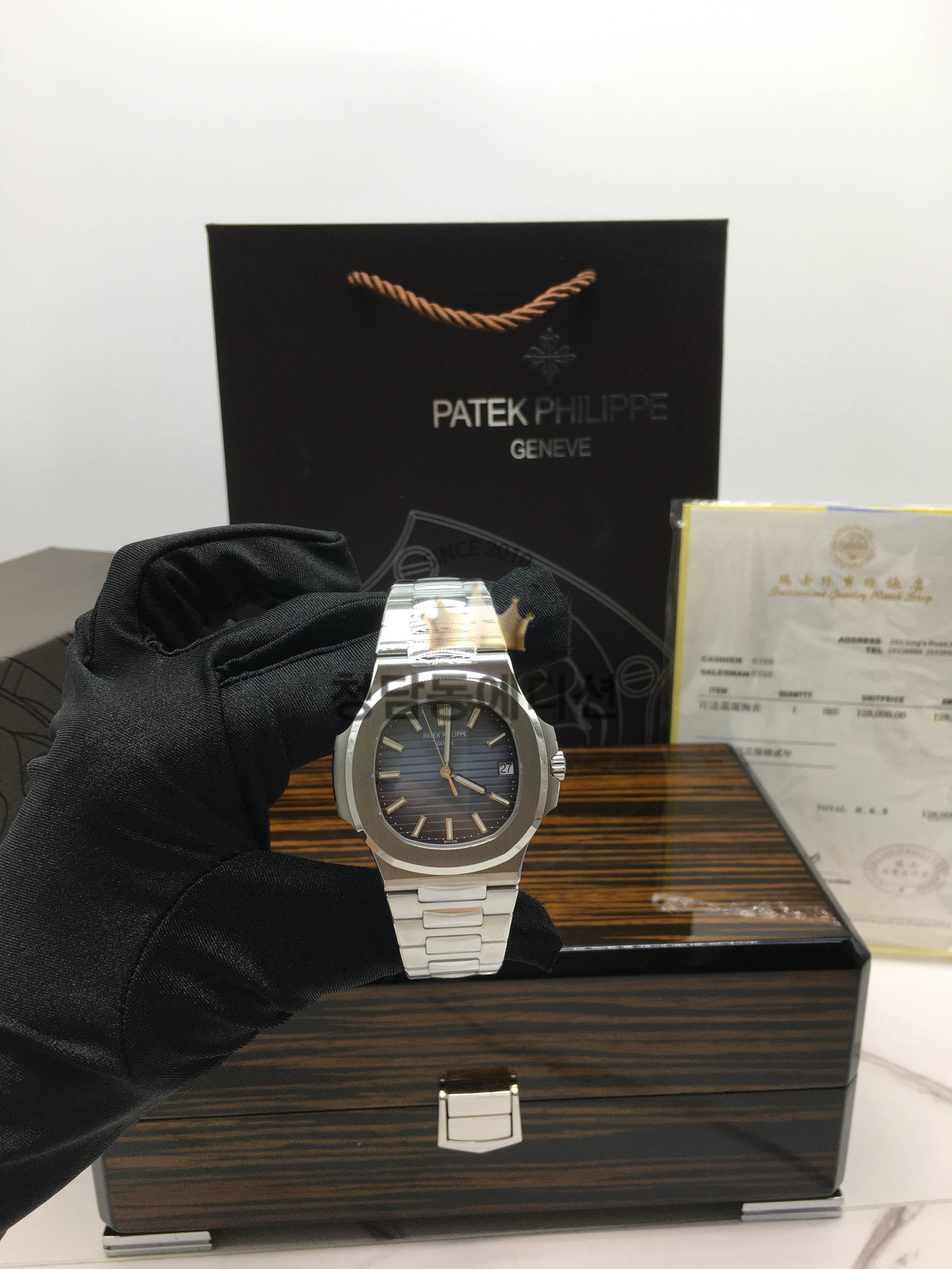 파텍필립 노틸러스 5711