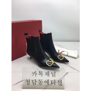 발렌티노 부츠힐