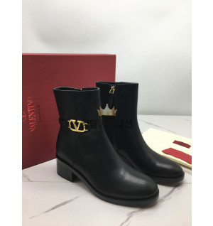 발렌티노 앵클부츠