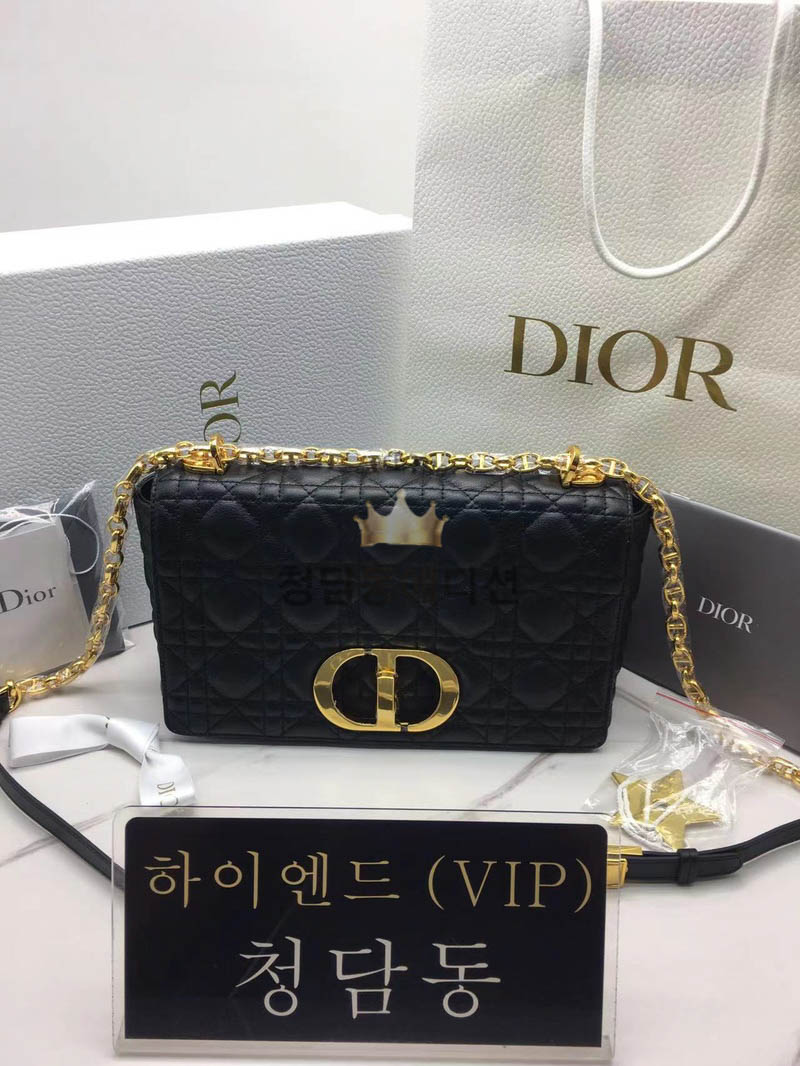 디올 카로백 미디움