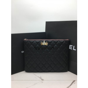 샤넬 클래식 캐비어 클러치백 은장 (미디움 / 라지)