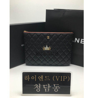 샤넬 클래식 캐비어 클러치백 금장 (미디움 / 라지)