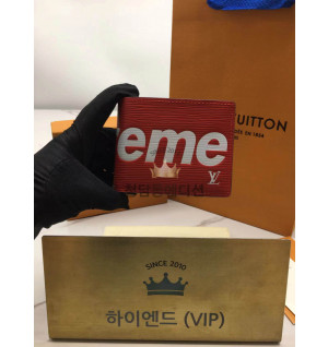 루이비통 X 슈프림 콜라보 반지갑