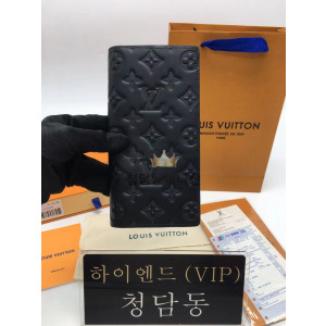 루이비통 모노그램 브라짜 월릿 M62900 엠보시.ver