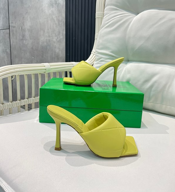 보테가베네타 리도 뮬 (굽 9cm)