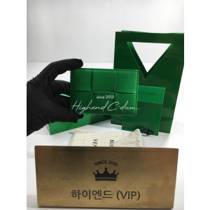 보테가베네타 인트레치아토 신용카드 케이스 651401
