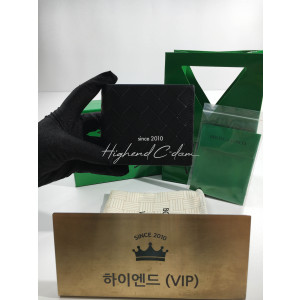 보테가베네타 인트레치아토 폴더형 반지갑 (컬러 블랙/내부 그린) 605721