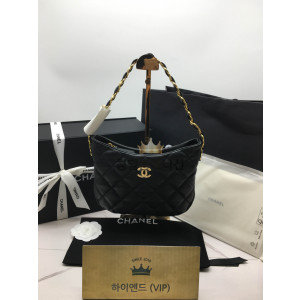 샤넬 22K CC로고 호보 핸드백 AS3562 (하이엔드급)