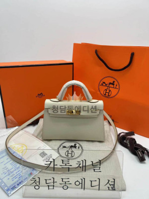 에르메스 미니 켈리 반수공 (가죽 앱송)