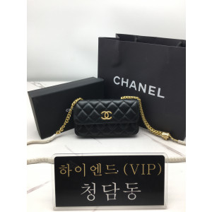 샤넬 22K 체인 플랩 폰 홀더 (하이엔드급)