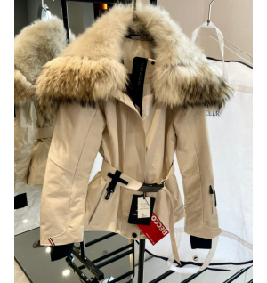 몽클레어 TRIATEL 코요테퍼 구스다운