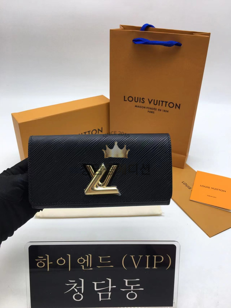 루이비통 트위스트 월릿 M61179