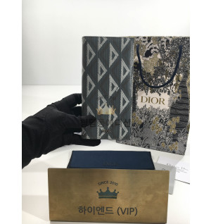 디올 CD 다이아몬드버티컬 장지갑