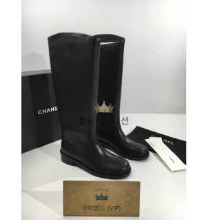 샤넬 cc로고 하이 부츠