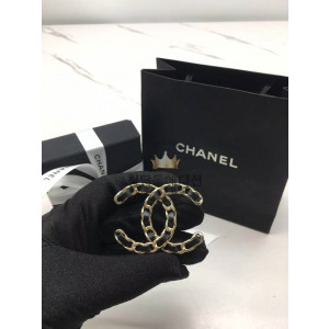 샤넬 cc 19브로치