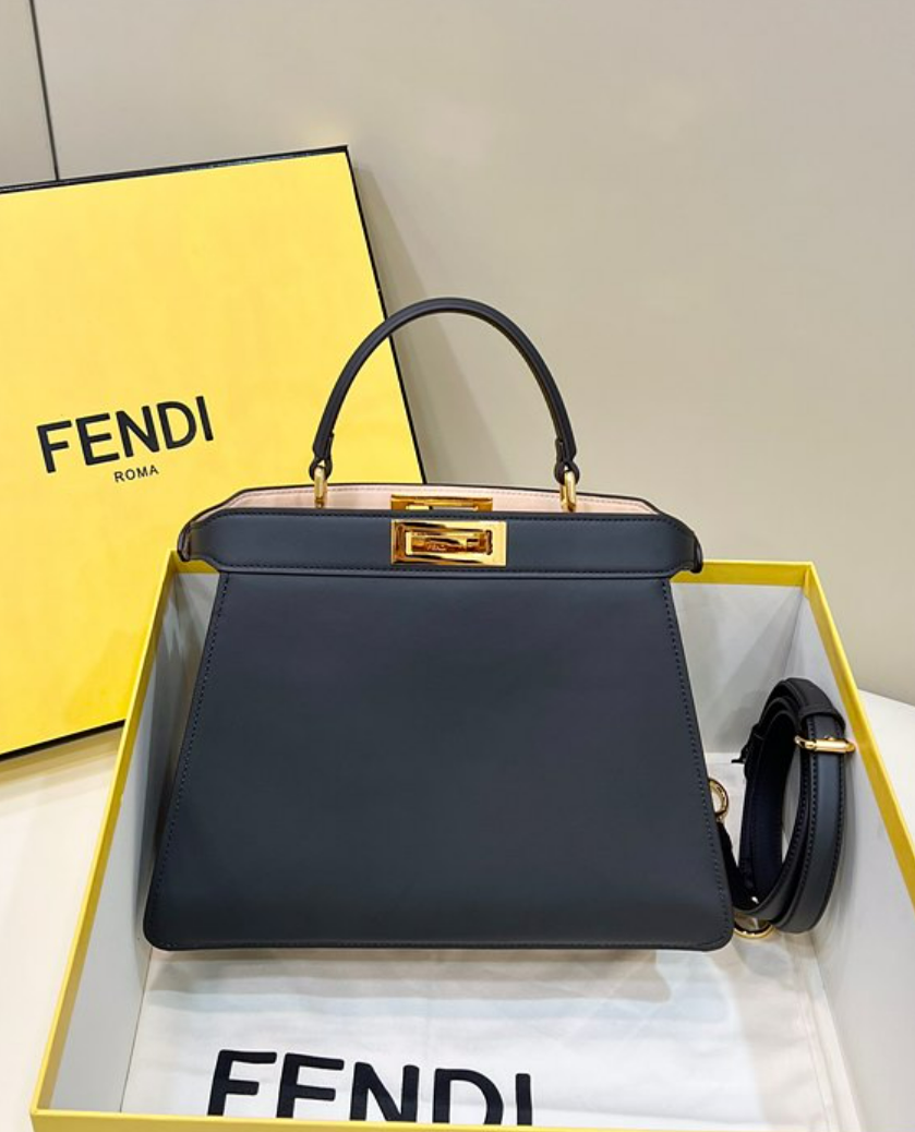 펜디 피카부 I SEE U 미디움