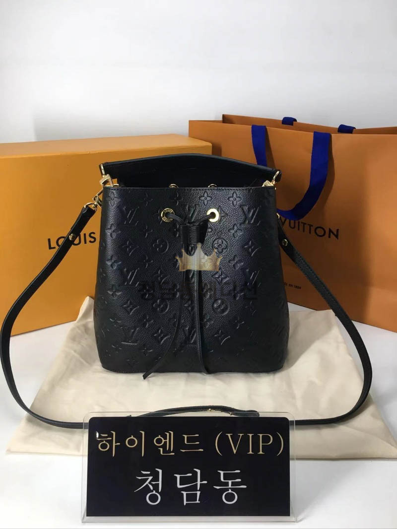 루이비통 앙프렝뜨 네오노에MM M45256