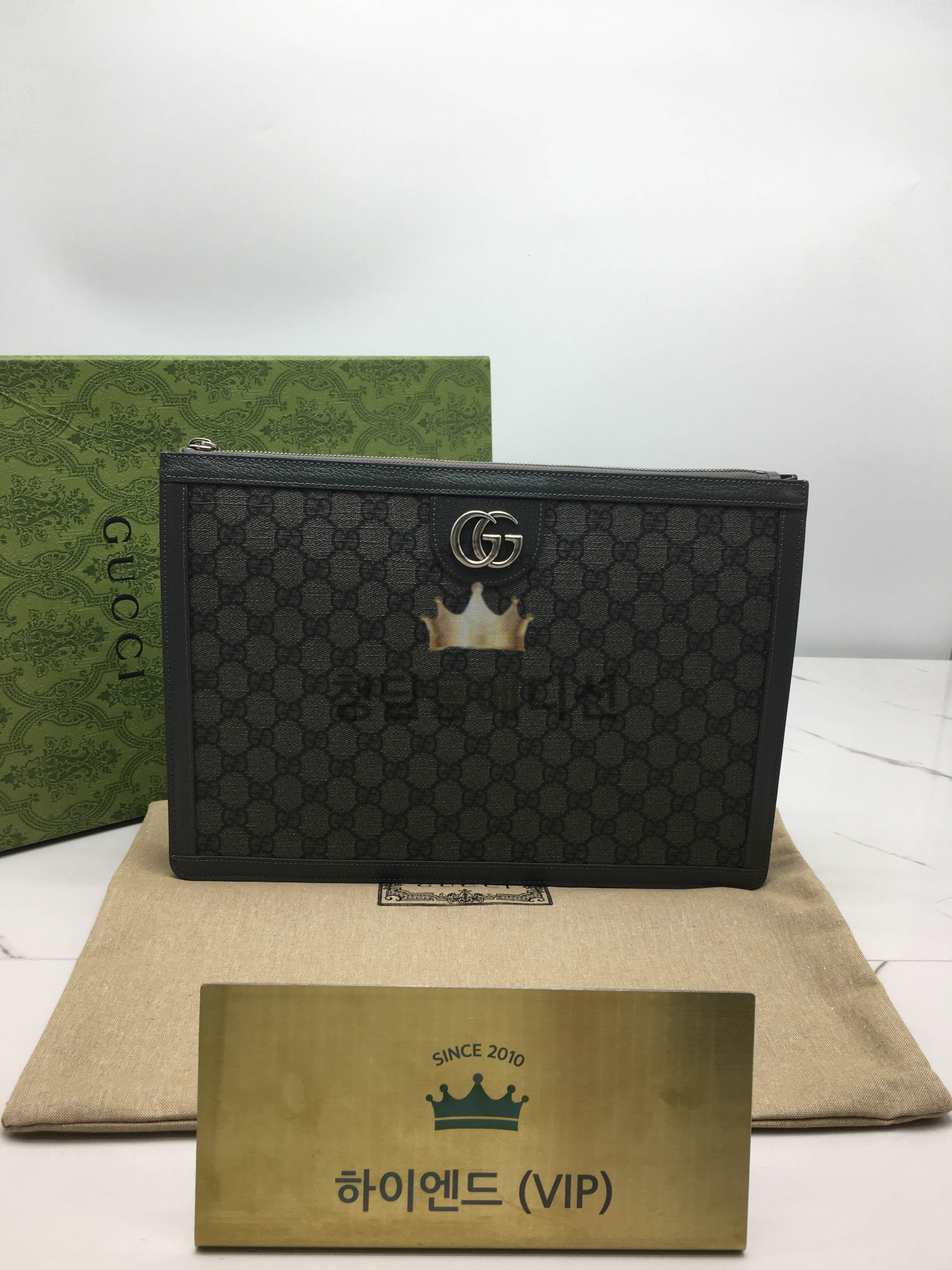 구찌 오피디아 클러치백