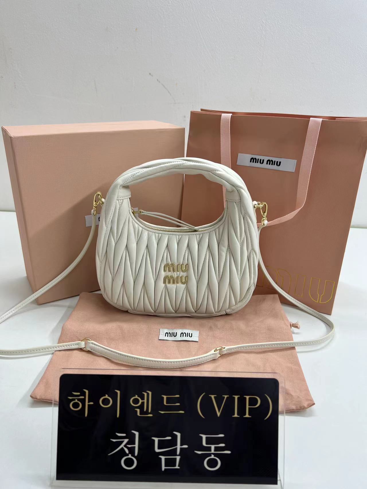 미우미우 miu miu 완더 마테라쎄 호보백 스몰