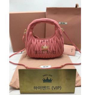 미우미우 MIU MIU 완더 마테라쎄 호보백 스몰