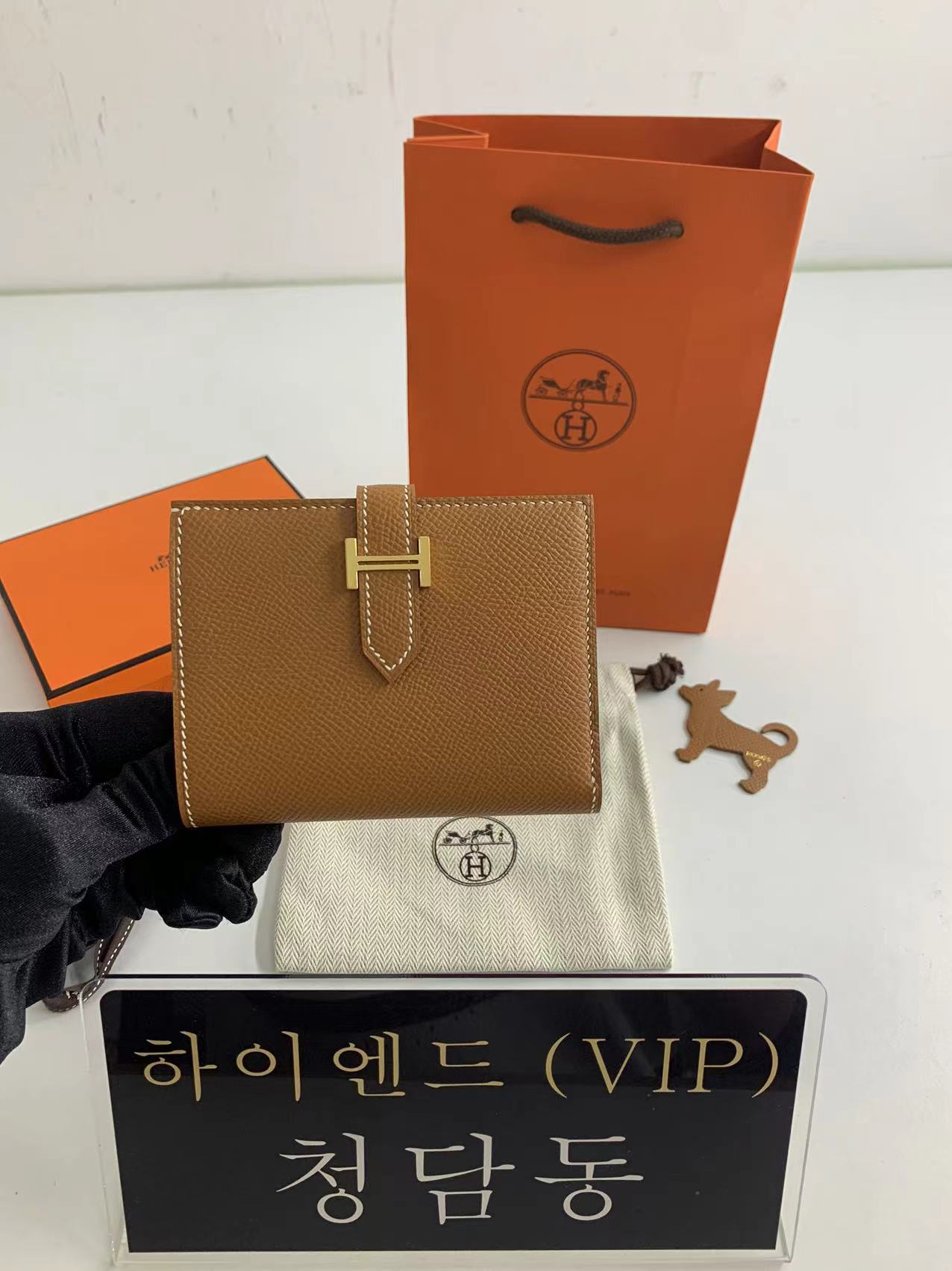 에르메스 베안 컴팩트 앱송 반지갑 올수공