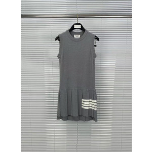 톰브라운 민소매 원피스