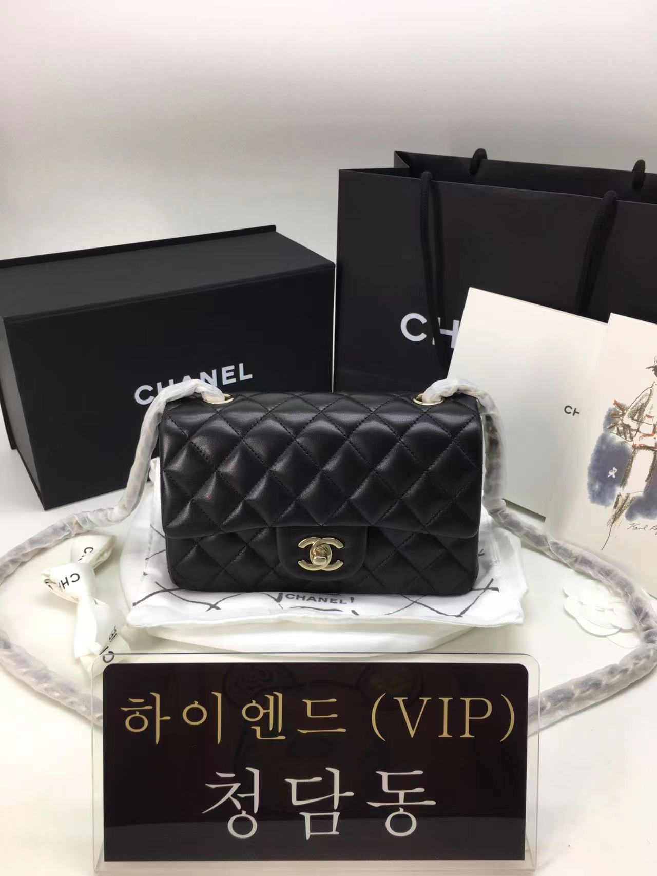 샤넬 클랙식 램스킨 플랩백 뉴미니 샴페인 골드