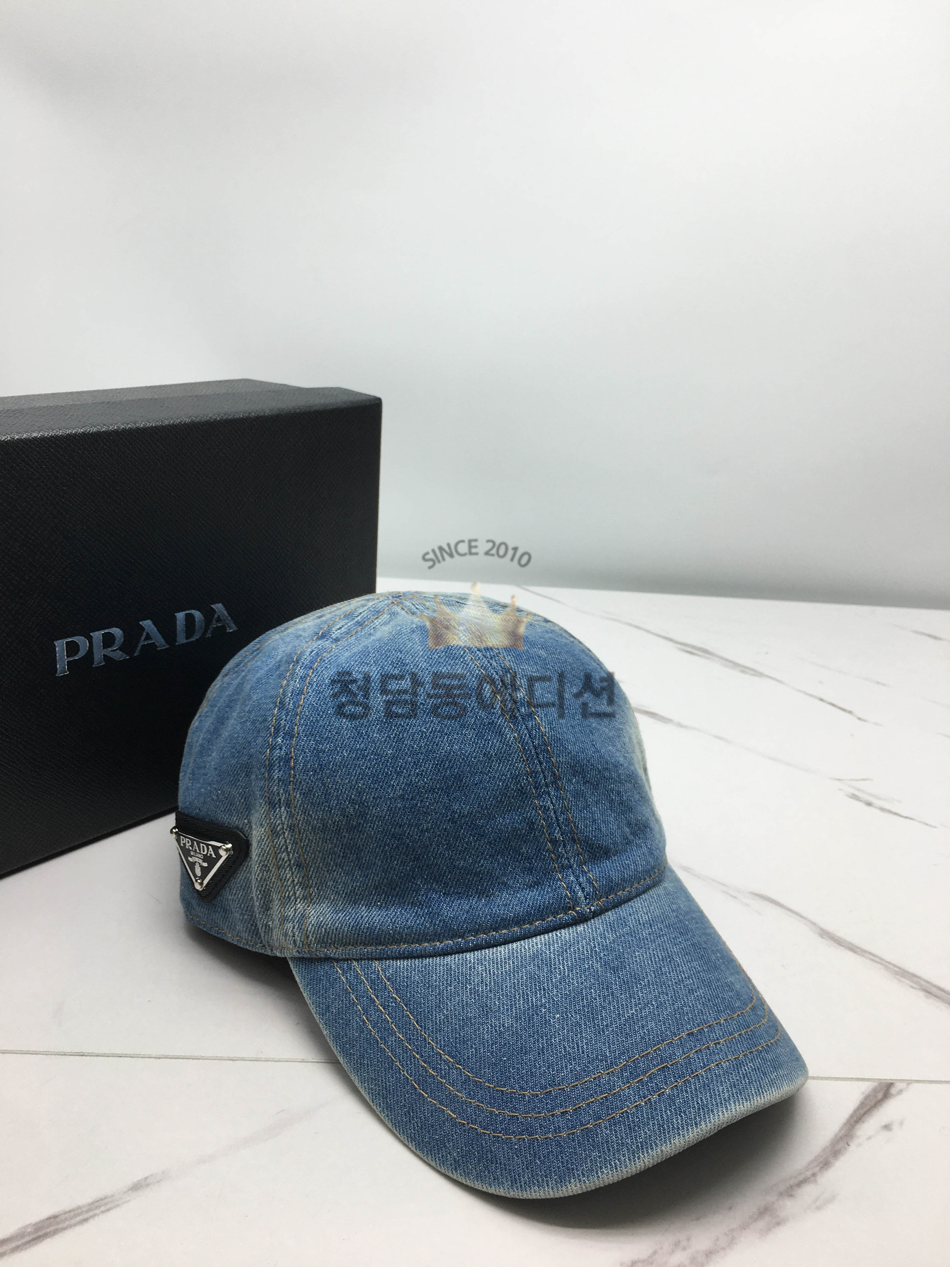 프라다 데님 볼캡