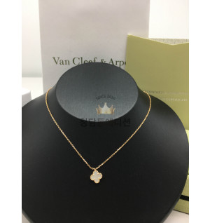 반클리프 앤 아펠 알함브라 목걸이 (스위트) (V-gold소재)