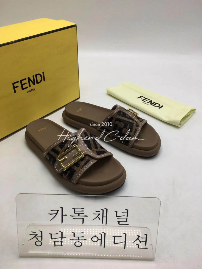 펜디 뮬 슬리퍼