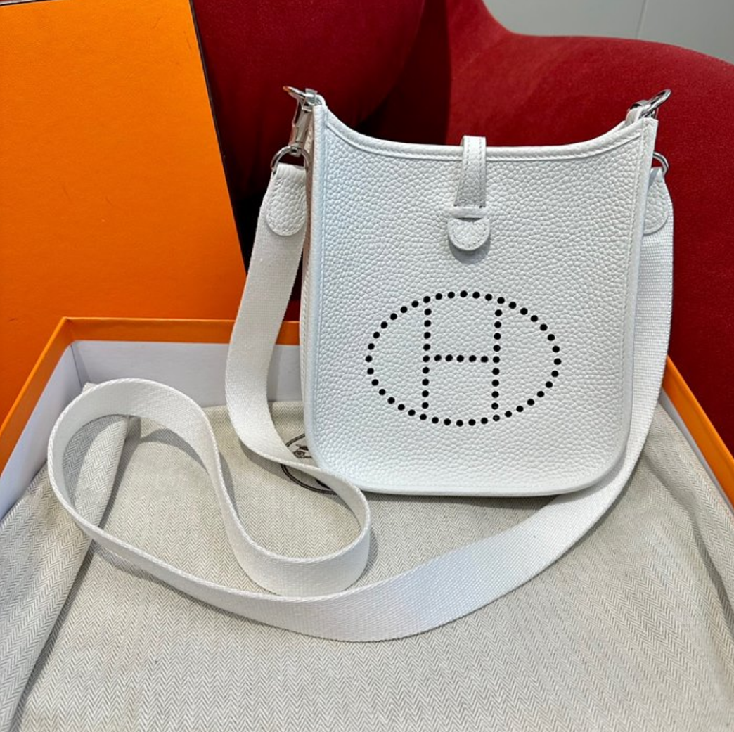 에르메스 에블린 미니 올수공 (컬러 블랑)