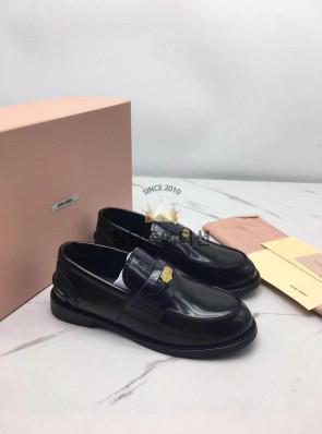 미우미우 miu miu 페니 로퍼