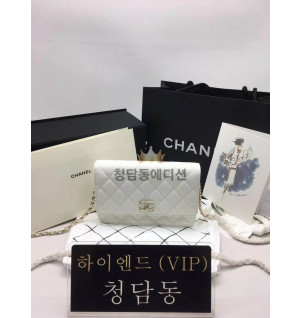 샤넬 23S 트위스트 CC로고 WOC