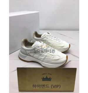 메종마르지엘라 mm6 러너 에볼루션 레트로 (남녀공용)