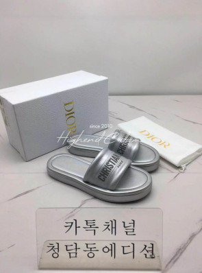 디올 슬리퍼