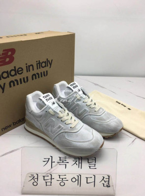 미우미우 X 뉴발란스 스니커즈