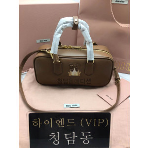 미우미우 MIU MIU 소프티 패디드 아르카디 27CM
