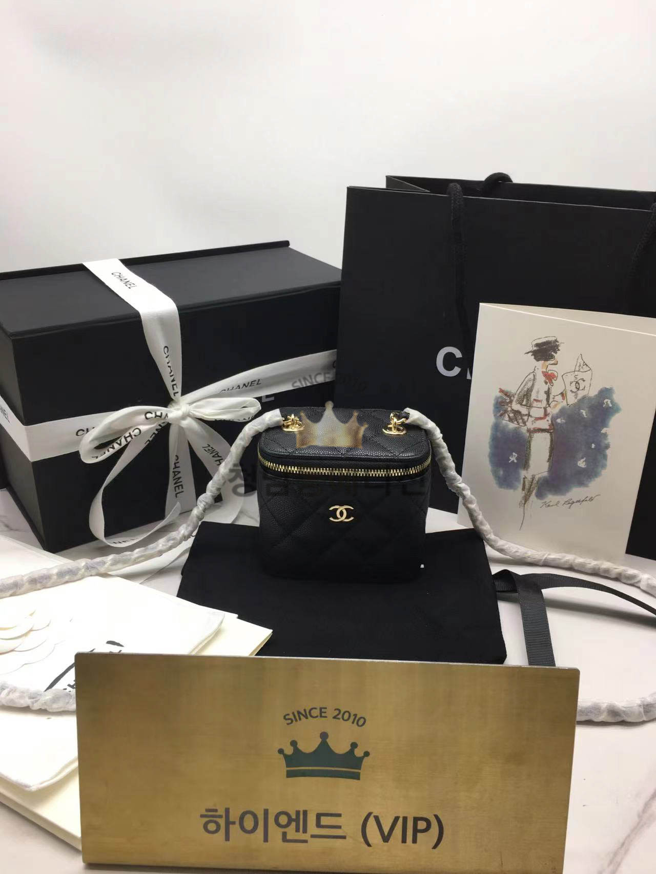 샤넬 베니티 미니 백 신형 (캐비어)