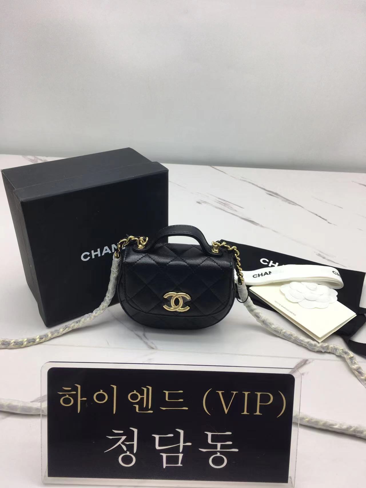 샤넬 23A 체인 달린 미니백 AP3378 (zp 비교 사진 有)