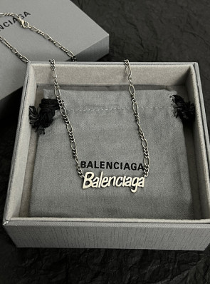 발렌시아가 balenciaga 목걸이