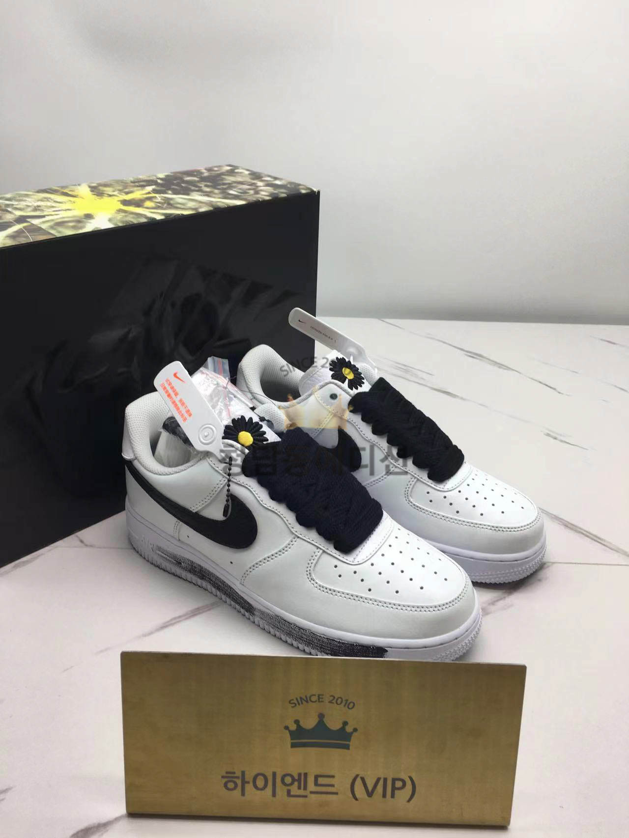 나이키 피스마이너스원 포스 2.0 파라노이즈 (남녀공용)