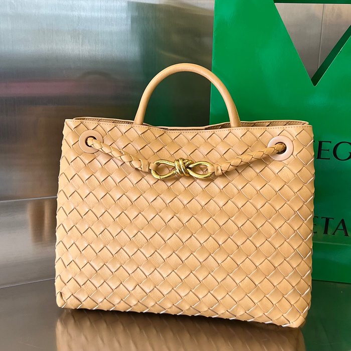 보테가베네타 안디아모 미디움 743572