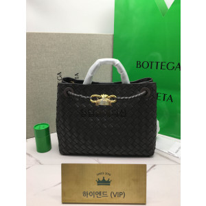 보테가베네타 24SS 안디아모 스몰 743568 (컬러 폰단트)