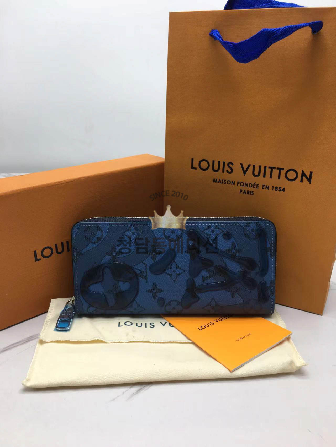 루이비통 지피 오거나이저 장지갑 M82305