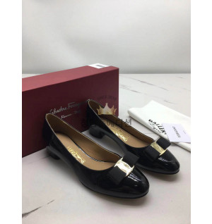 페레가모 바라보우 플랫슈즈 (굽1cm/굽3cm)