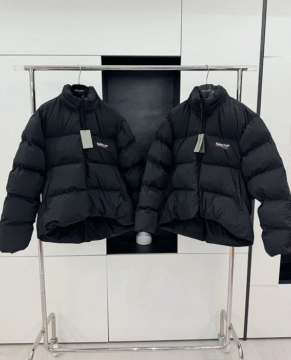 발렌시아가 웨이브로고 c컬 패딩 (남녀공용)