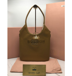 미우미우 23FW MIU MIU 아이비 가죽백